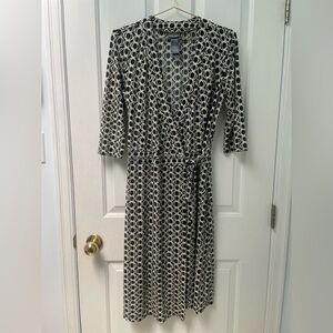 8 Bisou Bisou Black & Cream Geometric Wrap Maxi Dress